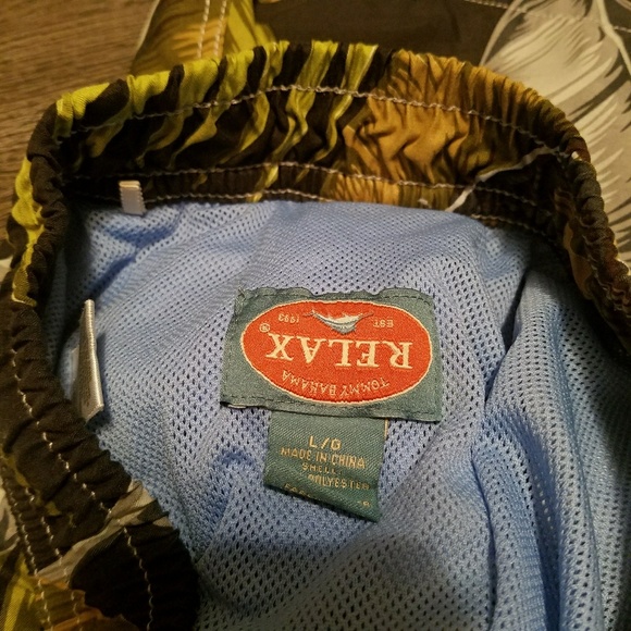 Lot of 2 Tommy Bahama swim trunks size Large 34 - Picture 4 of 8